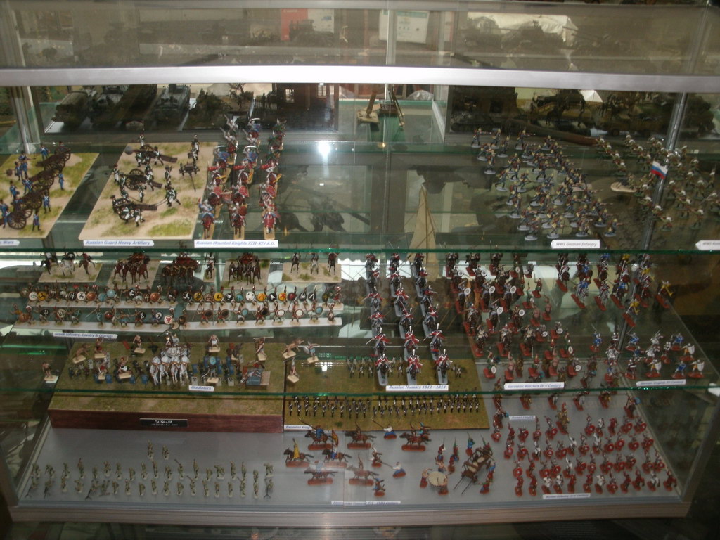 1_72figures-03.jpg