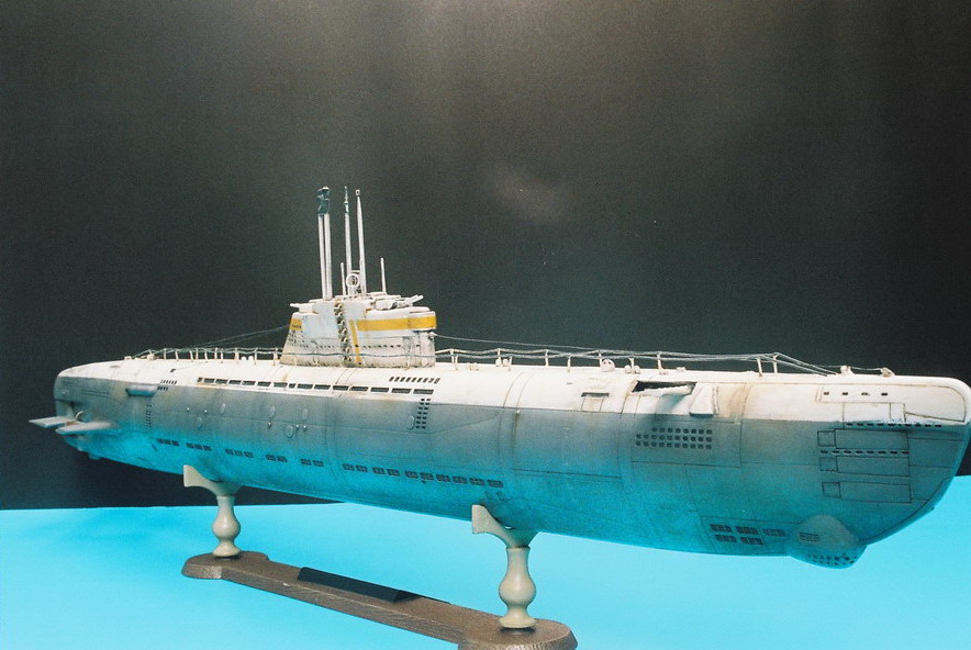 MiniHobby 1/144 81201 German Submarine XXI U-2518 